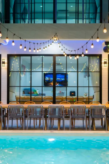 Next To U PoolVilla @Huahin Thailand