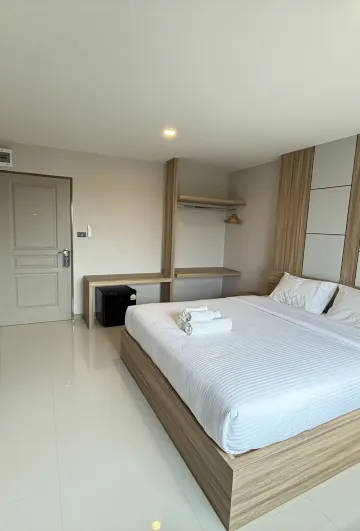 สแตนดาร์ด คิงส์รูมการ์เด้นวิว