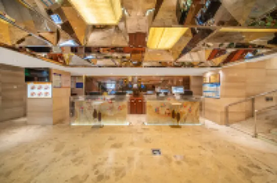 Zhuhai L Hotel （Gongbei Port High-speed Railway Station） Hotels in Zhuhai