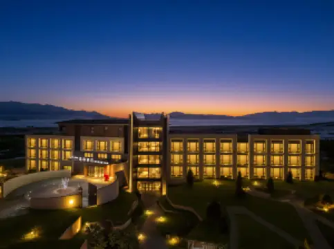 Xylam Lake Yifu Hotel