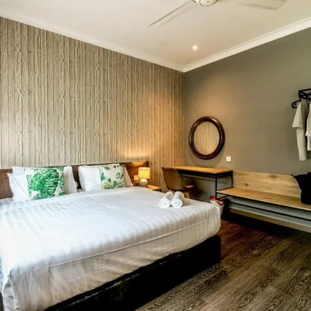 L&P Boutique Residence by Verve (14 Pax) EECH40
