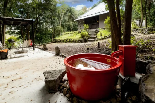 COCO VILLA Izu Akazawa — Old private house with sauna, campfire & BBQ, forest bathing retreat