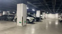 HomeInn(Qingdao Zhanqiao Zhongshan Road Branch) - ที่มีที่จอดรถ