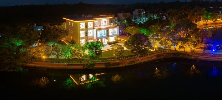 Hepu Longhu Garden Homestay Hotel di Hepu