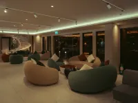 Hotel Holm Bangkok Hotels near Centre One