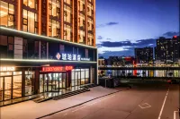 Amber Hotel