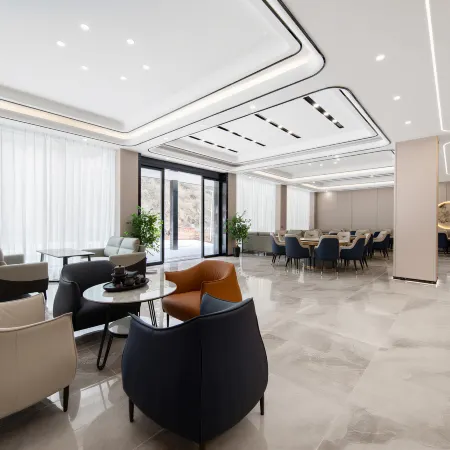 Songpan Yunman · Mountain Luxury Hotel (Huanglong Scenic Area)