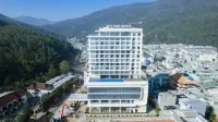 The Golden Crest Hotel Quy Nhon - Pool