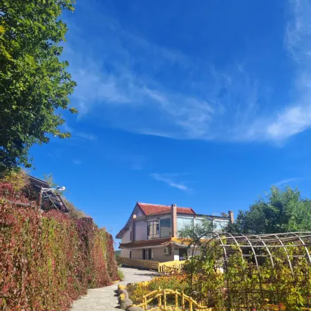 Lake Jingpo Lakeside Resort Hotel