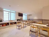 Maoming Baizhu Hotel (Gaozhou Pedestrian Street) - Frühstück