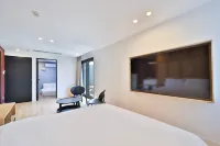 hotel 701 - balcony