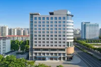 Home Inn (Changde High-speed Railway Station Huanlecheng Branch)