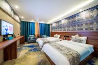 Anshun Shengyi Hot Spring Hotel (Anshunxi Railway Station Colorful Vientiane Tourism City) - Hot Springs