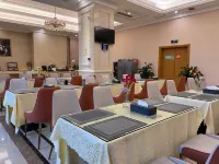 Vienna Hotel (Yingcheng Railway Station Haishan) - breakfast
