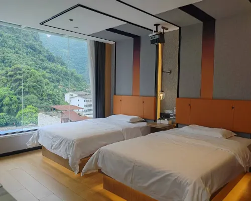 Meijie Liwu Hotel (Li Jiang Branch, West Street, Yangshuo, Guilin) Photos
