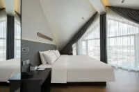 Jinjiang Hotel (Mohe Arctic Village China's Northernmost Post Office) - マウンテンビュー
