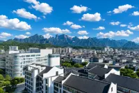 Huatian Hotel - Mountain View