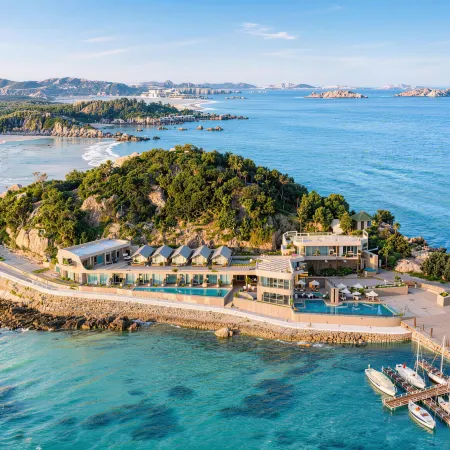 Dazzling·Yueqinhai Resort