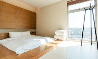Konst Hotel