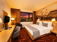 Iris Hotel Eden - Czech Leading Hotels Các khách sạn gần Sân vận động Eden