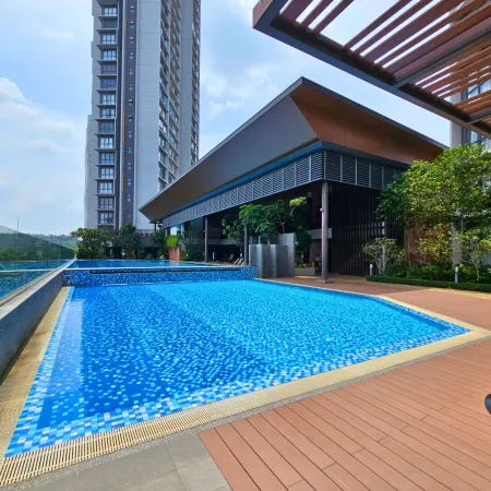 Clio 2 Modern 3BR | Near IOI Mall Putrajaya, MAEPS & Hospitals Serdang