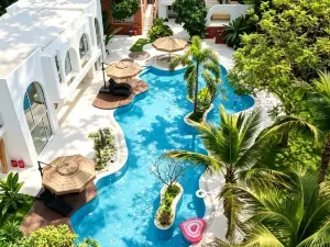 Floral Hotel · MiLin ChunHuan Hotel