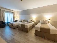 Loi Suites Recoleta Hotel Hotels near Colegiales