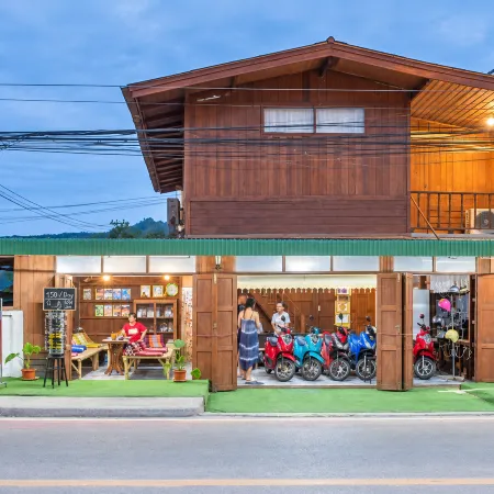 Baanpai Hostel
