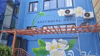 Tianchuang Huah River Homestay (Jiudun Overflow Skylight Cluster) - 2-Star