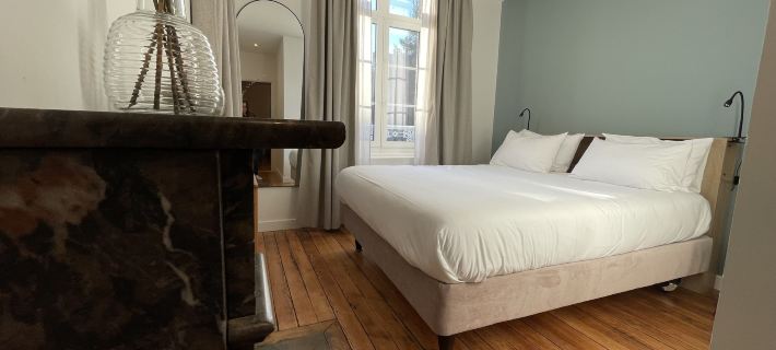 Appartements boutique dans un hôtel particulier rénové Centre & gare Parking privé Hotels in Amiens