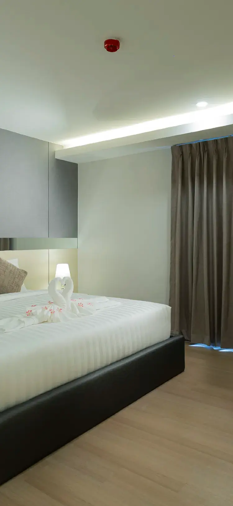 ห้องดีลักซ์หัวมุมเตียงคิงไซส์
