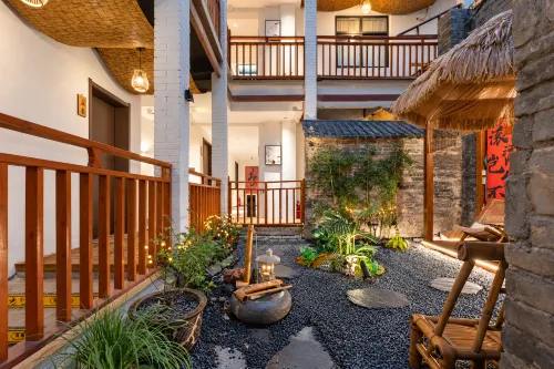 Shijian | Architect Hotel · Homestay (Luoyi Ancient City Shizijie Branch) - Barer