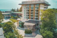 Sand Dunes Chaolao Beach Resort Hotel di 