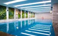 Ladisson Hotel, Xinxiang International Conference Center - Pool