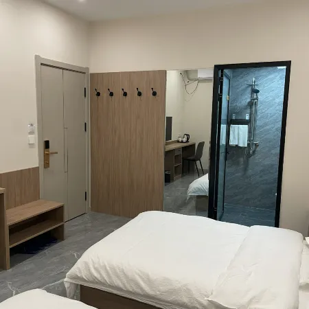 Yuxin Hotel