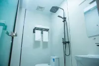 Home Inn Huaxuan (Jingning Industrial Park) - Parking