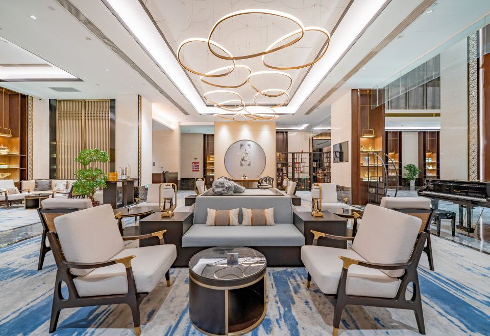 Howard Johnson Bayan Plaza QidongHotel Overview