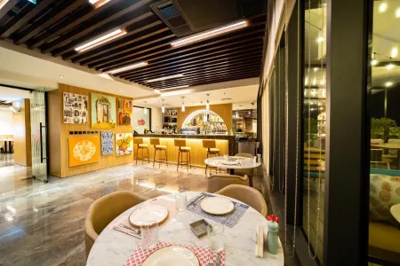 Millennium Place Mirdif Отели в г. Аль Оер