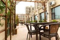 Sixian Yubaiyun Hotel