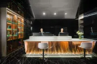 Mr. Sharks E-sports Hotel