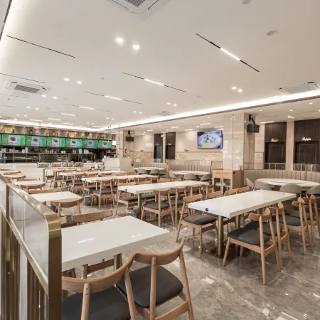 Vienna 3 Best Hotel (Jingjiang Baifushen)
