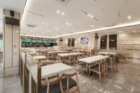 Vienna 3 Best Hotel (Jingjiang Baifushen)