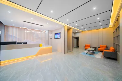 Keston Business Apartment Heping Отели рядом с достопримечательностью «Guizhou Passenger Transport»