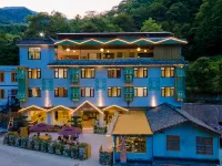 Zhaoxuan Homestay Hotels in Zhaogong Mountain Scenic Area