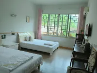 Zhuxiang Hotel (Chishui Bing'an Ancient Town Xinjie Branch)