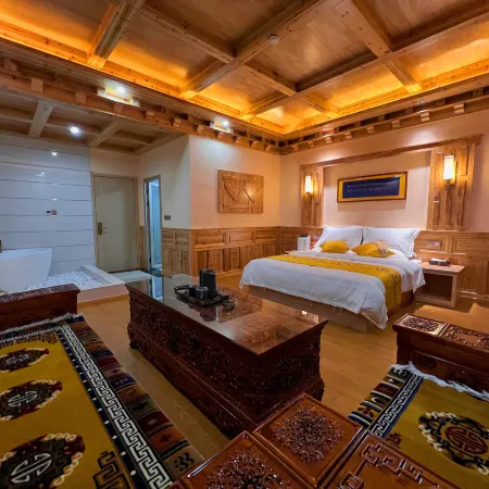 Litang Qianhu Zangzhai Hotel