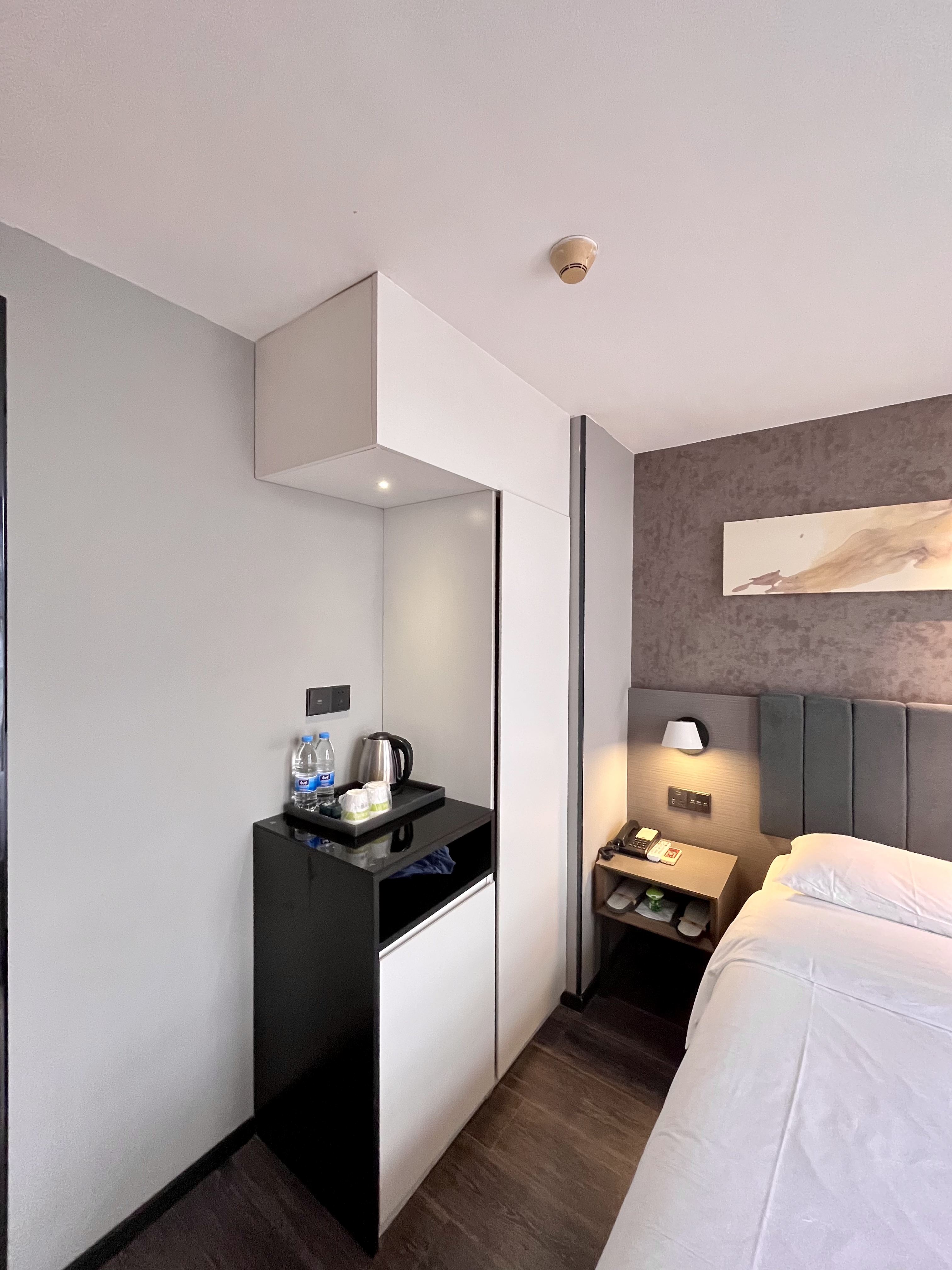 Homeinn Ease Hotel (Guangzhou Luoxi Bridge Xiajiao Subway Station) Kamar Photos