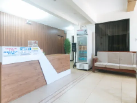 RedDoorz @ RJs Bldg near Lyceum Gen Trias Cavite Cion Suites Hotels in General Trias