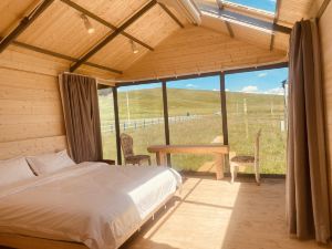 Ruoergai Junlin Holy Land Self-Driving Camp B&B