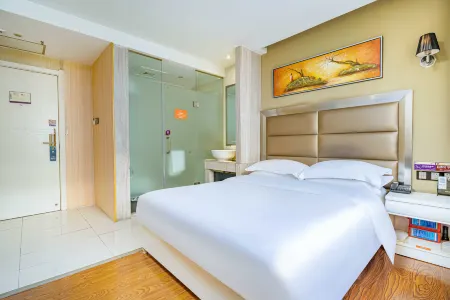 Ease Hotel (Changyang Qingjiang Gallery) Отели в г. Чанян